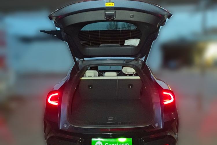 Used Xiaomi Auto YU7 2025 Ultra-Long Range High-Performance All-Wheel-Drive Max Edition