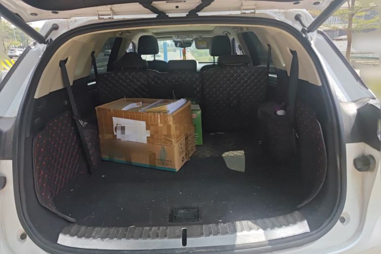 Used BYD Tang New Energy 2018 DM 2.0T All-Wheel Drive Smart Connectivity Luxury Model 7 Seats China V Emission Standard