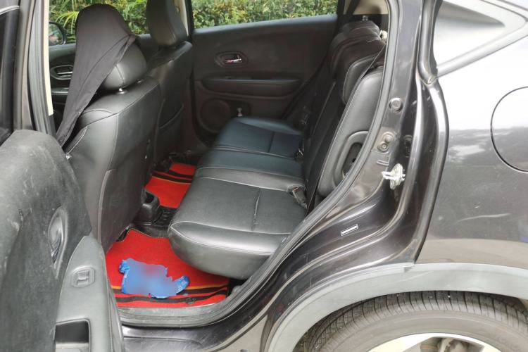 Used Honda Vezel 2016 1.8L CVT Front-Wheel Drive Pioneer Edition