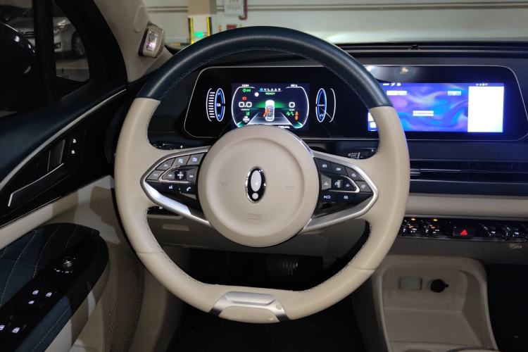 Used ORA Good Cat 2021 400km Standard Range Athena Edition Lithium Iron Phosphate Steering Wheel