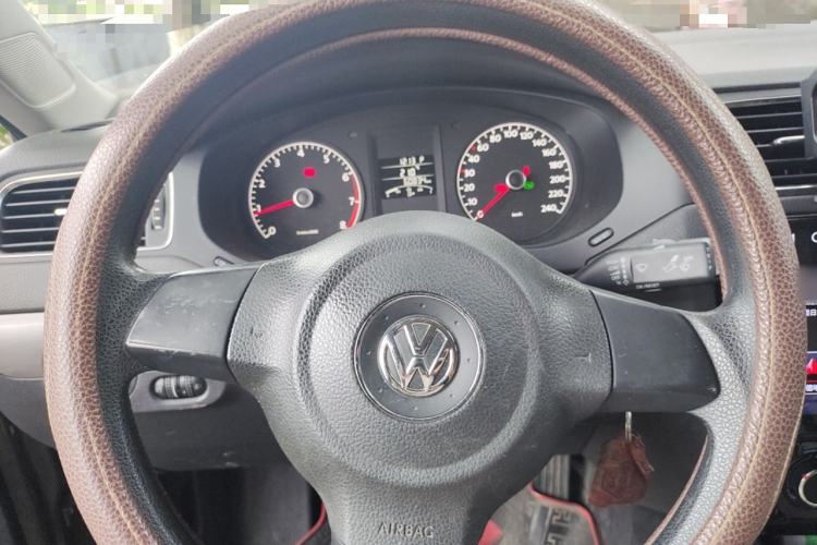 Used Volkswagen Sagitar 2012 1.6L Automatic Fashion Edition