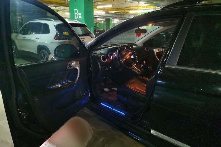 Used Haval H6 2015 Upgraded Model 1.5T Manual Two-Wheel Drive Elite Version
