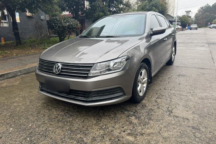 Used Volkswagen Lavida 2015 1.6L Automatic Fashion Edition