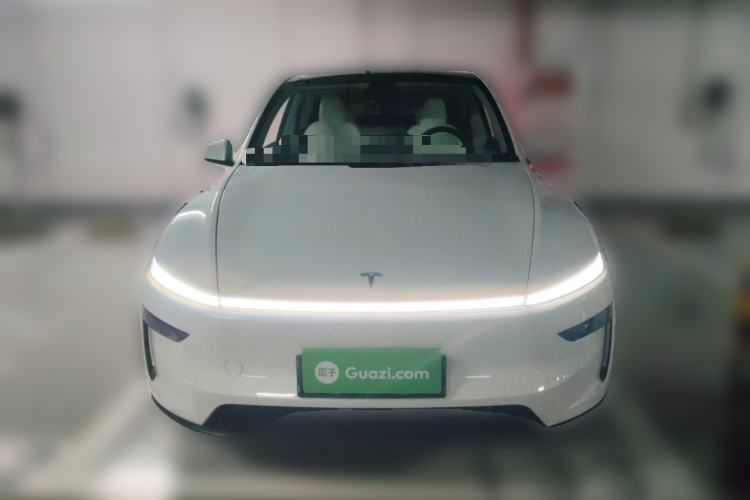 Used Tesla Model Y 2025 Rear-Wheel-Drive Version