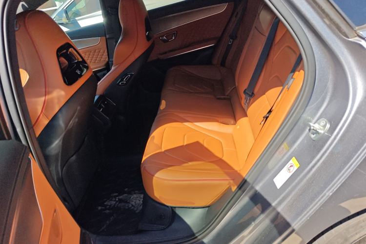 Used BYD Han 2022 EV Genesis Edition 715KM Front-Wheel-Drive Prestige Model Left Rear Seat