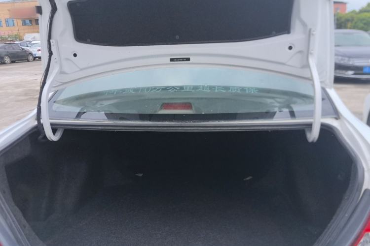 Used BYD F3 2012 Energy-Saving Model 1.5L Manual Comfort Version Trunk