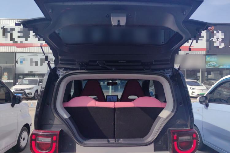 Used Chery QQ Ice Cream 2024 Youth Edition 205km Milkshake Trunk