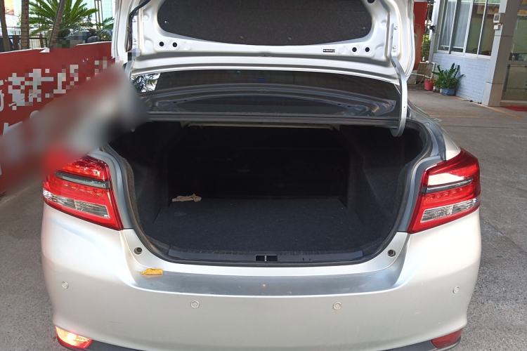 Used Toyota YARiS L Zhi Xiang 2017 1.5E CVT Dynamic Edition Trunk