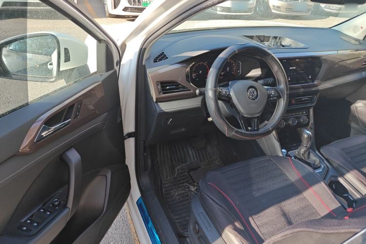 Used Volkswagen Tharu 2020 Revised Version 330TSI Four-Wheel Drive Flagship Edition China VI
