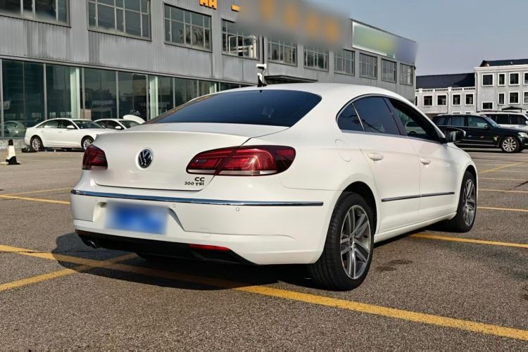 Used Volkswagen FAW-Volkswagen CC 2016 1.8TSI Prestige Model
