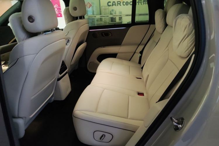 Used Li Auto i6 2025 Model Two-Wheel-Drive Standard Type Left Rear Seat