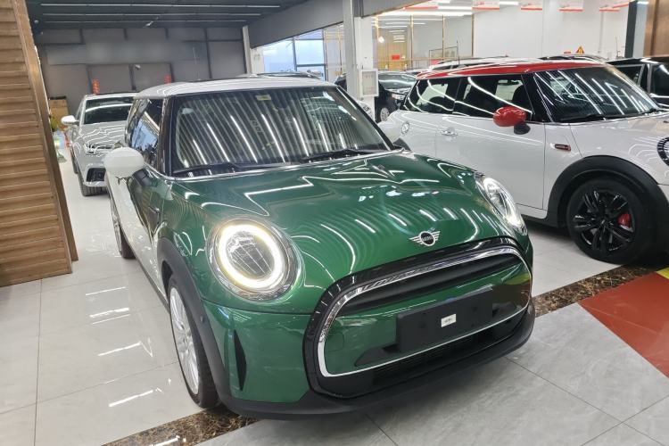 Used MINI MINI 2022 1.5T COOPER Classic Edition