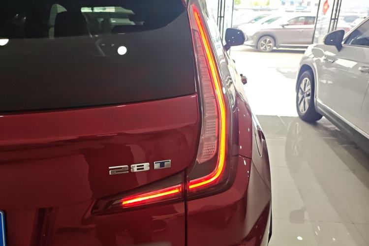 Used Cadillac XT4 2024 28T Four-Wheel Drive Luxury Version Right Rear Taillight