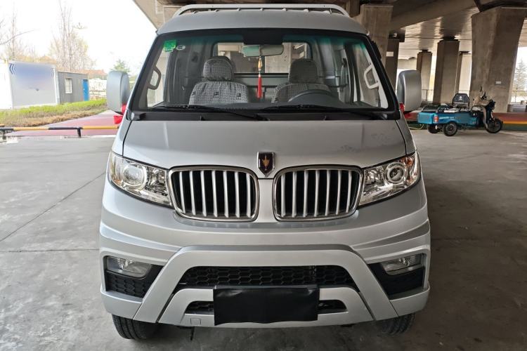 Used Jinbei T5 2023 1.6L Standard Single-Row 3.2m with Rear Dual Wheels
