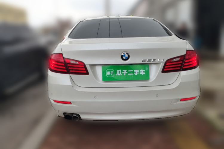 Used BMW 5 Series 2014 528Li Leading Model Rear