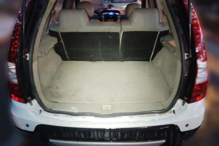 Used FORTHING Joyear SUV 2012 1.6L Luxury Model
