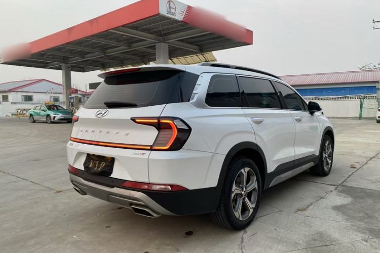 Used Hyundai Santa Fe 2023 Traveler 380T GDi Automatic Two-Wheel Drive GLX Elite Edition
