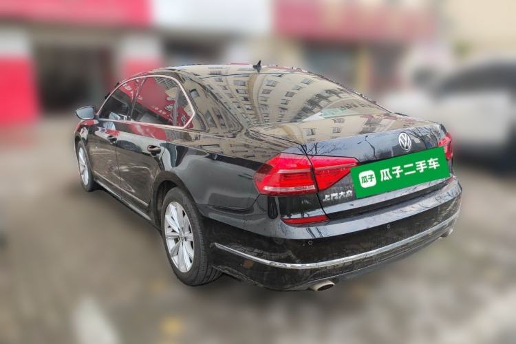Used Volkswagen Passat 2017 330TSI DSG Luxury Edition Exterior 3