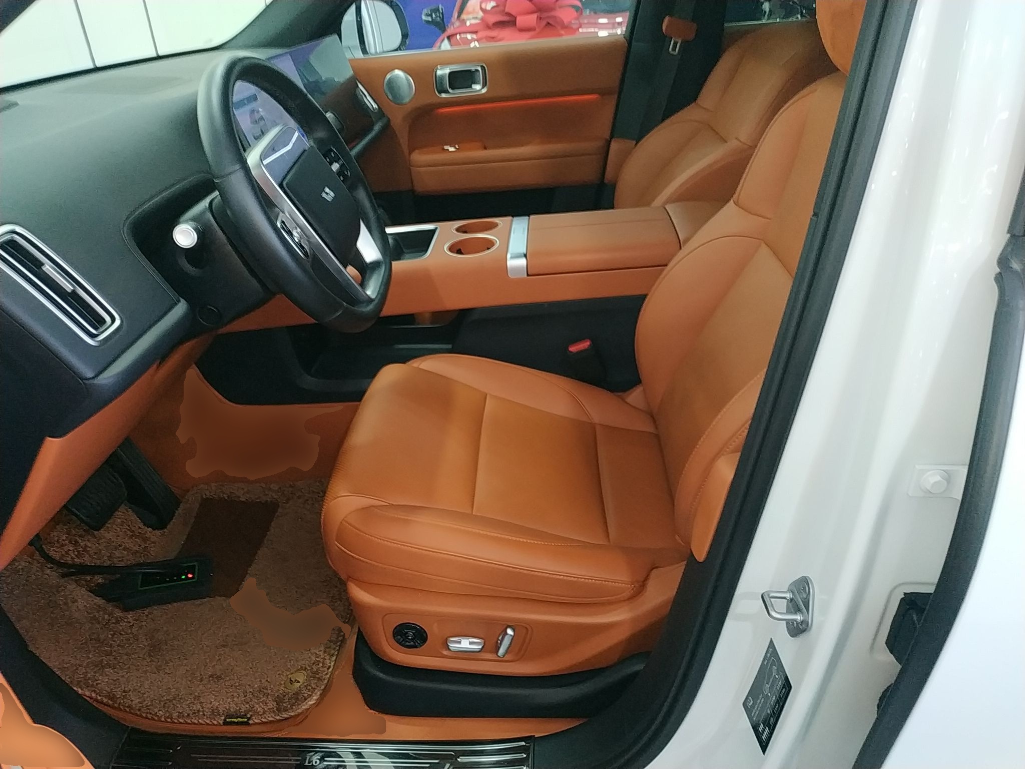 المقاعد الأمامية داخل السيارة