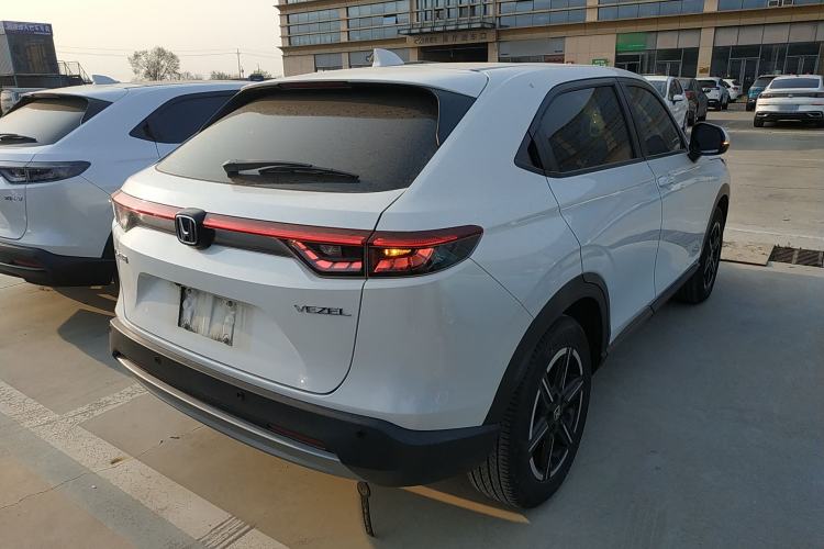 Used Honda Vezel 2023 1.5L CVT Elite Edition
