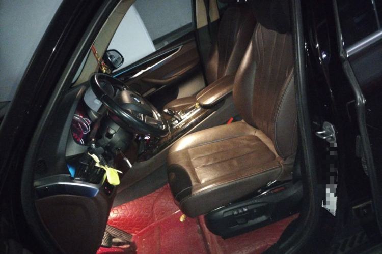 Used BMW X5 2018 xDrive28i
