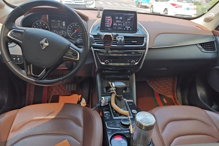 Used BORGWARD BX5 2017 20TGDI Automatic Two-Wheel Drive Pioneer Edition
