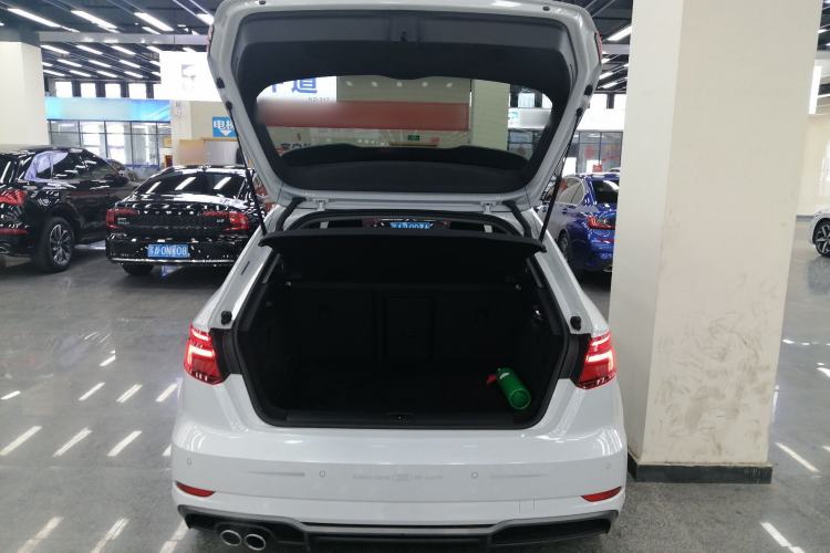 Used Audi A3 2019 Sportback 35 TFSI Fashion Edition China V