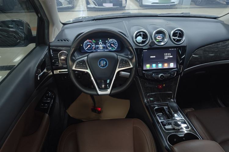 Used BYD Tang New Energy 2017 2.0T All-Wheel Drive Haoya Model 7 Seats