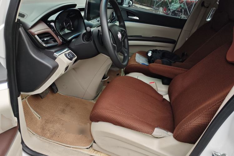 Used Buick GL8 2022 Land Cruiser Executive Class 652T Comfort Model Left Front Seat