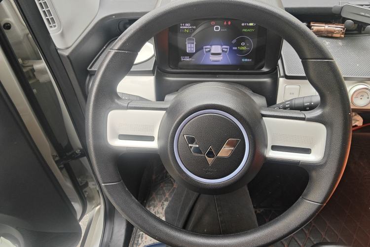 Used Wuling Hongguang MINIEV 2022 GAMEBOY 200km Gaming Edition with Lithium Iron Phosphate Steering Wheel