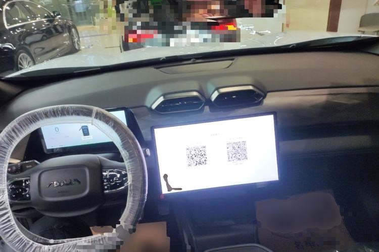 Used Dongfeng Aeolus L7 New Energy 2025 518 Comfort Edition Center Console