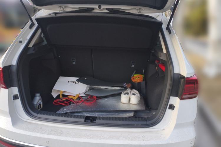 Used Volkswagen Tharu 2020 330TSI All-Wheel-Drive Luxury PLUS China VI Standard