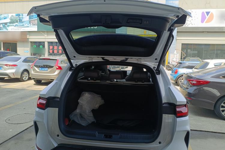 Used BYD Song PLUS New Energy 2025 DM-i 112KM Prestige Model Trunk