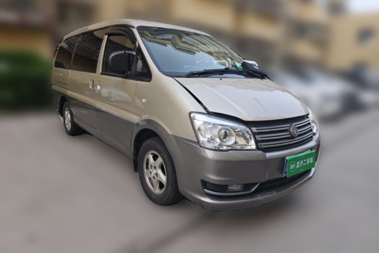 Used FORTHING Lingzhi 2013 M5 Q3 2.0L 7-seat Long-wheelbase Luxury Model
