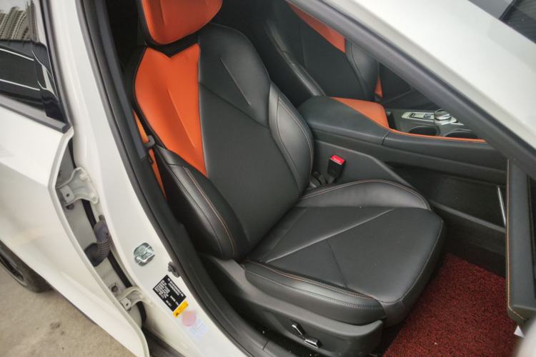 Used Changan UNI-V 2022 1.5T Prestige Version