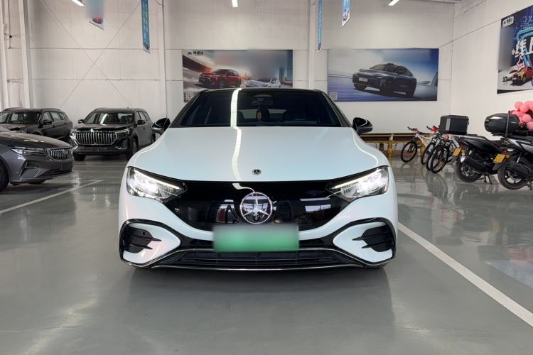 Used Mercedes-Benz EQE 2022 350 Pioneer Edition
