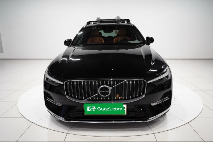 Used Volvo XC60 New Energy 2022 T8 Plug-in Hybrid All-Wheel Drive Smart Luxury Edition Exterior 1