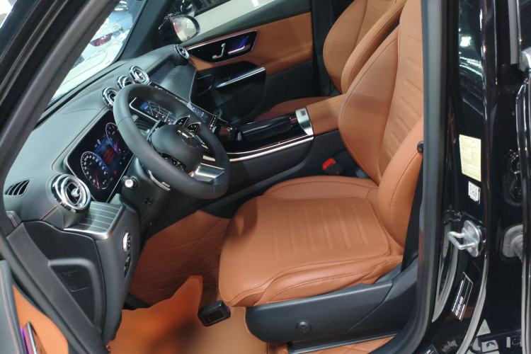 Used Mercedes-Benz GLC 2023 Refreshed GLC 300 L 4MATIC Dynamic Edition 5 Seats