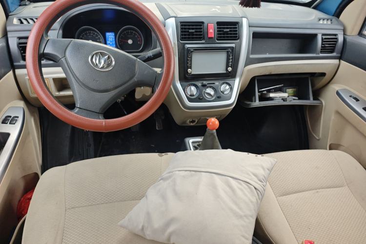 Used Nlmmotor Qiteng M70 2014 1.2L Entry-Level LJ469Q-AE2
