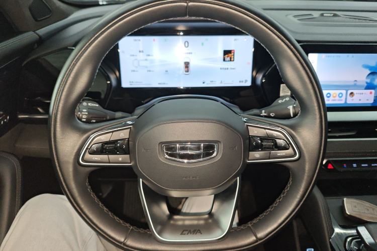 Used Geely Auto Monjaro L 2024 2.0TD High-Power Automatic Two-Wheel Drive Yunqi Version Steering Wheel