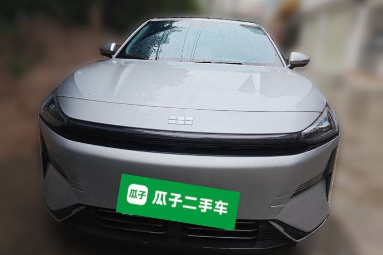 Used Geely Galaxy L6 2025 EM-i 140km Long-Range Version