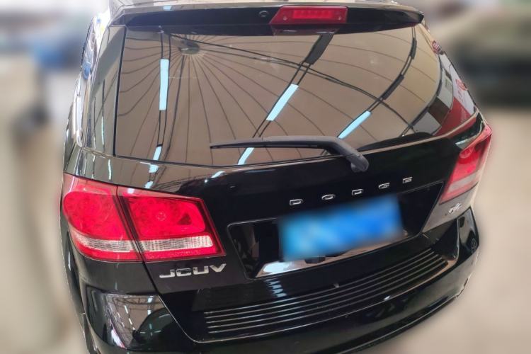 Used Dodge Journey  Rear