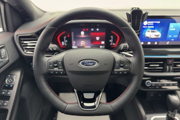 Used Ford Focus 2022 Hatchback EcoBoost 180 Automatic ST Line