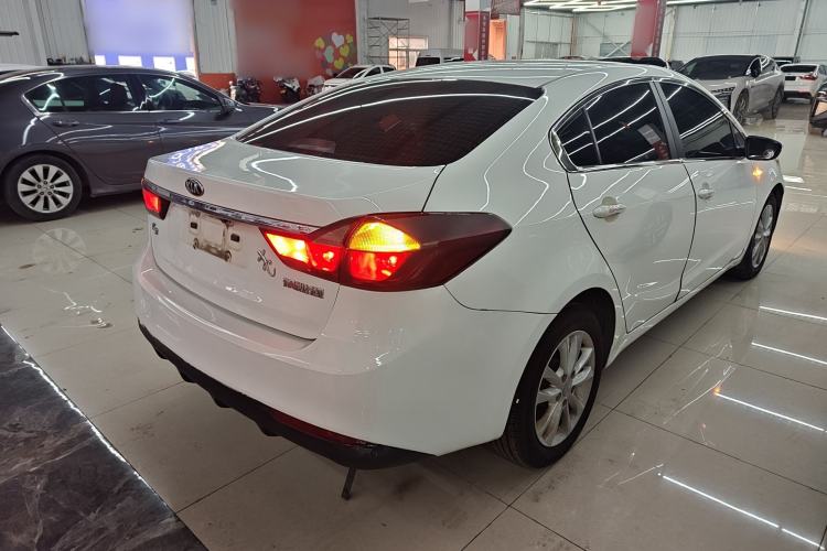Used Kia K3 2016 1.6L Automatic with Sunroof
