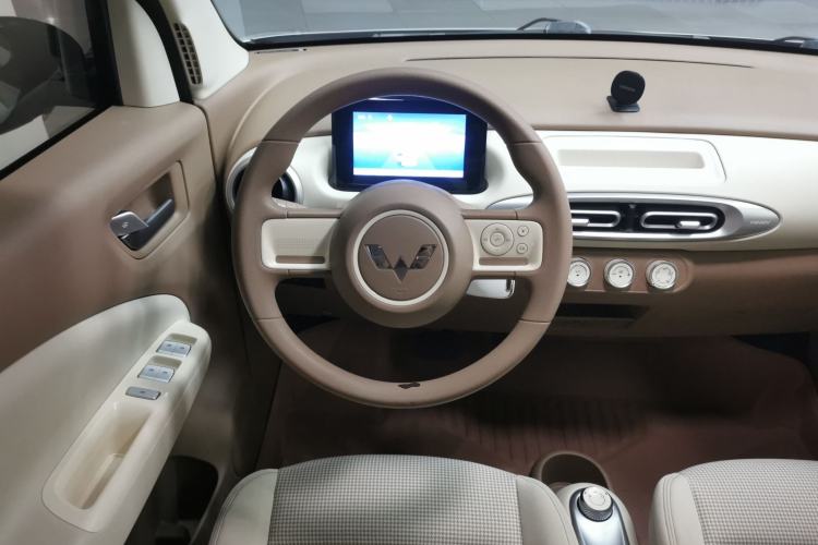 Used Wuling Hongguang MINIEV 2025 Four-Door Version Advanced Edition