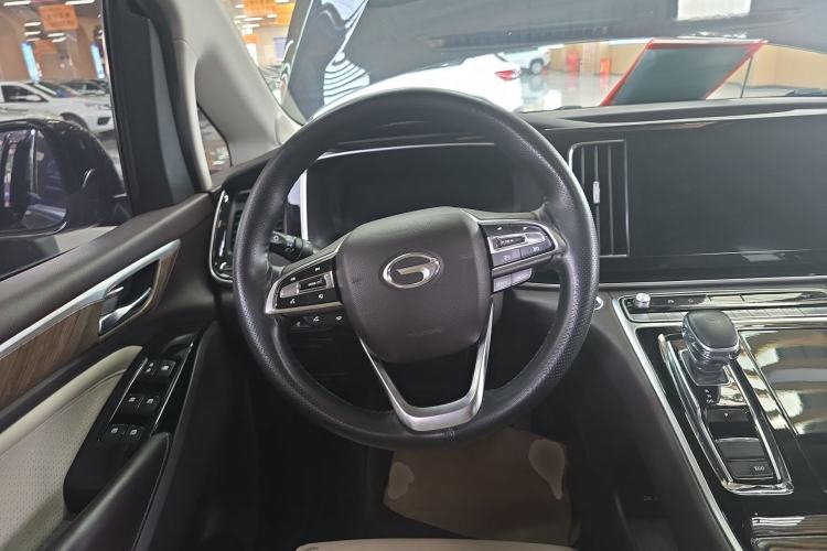 Used GAC Trumpchi M8 2021 Master Series 390T Prestige Edition Steering Wheel