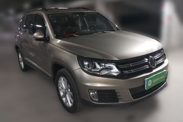 Used Volkswagen Tiguan 2015 1.8TSI Automatic Two-Wheel Drive Comfort Edition Front Right 45 Deg