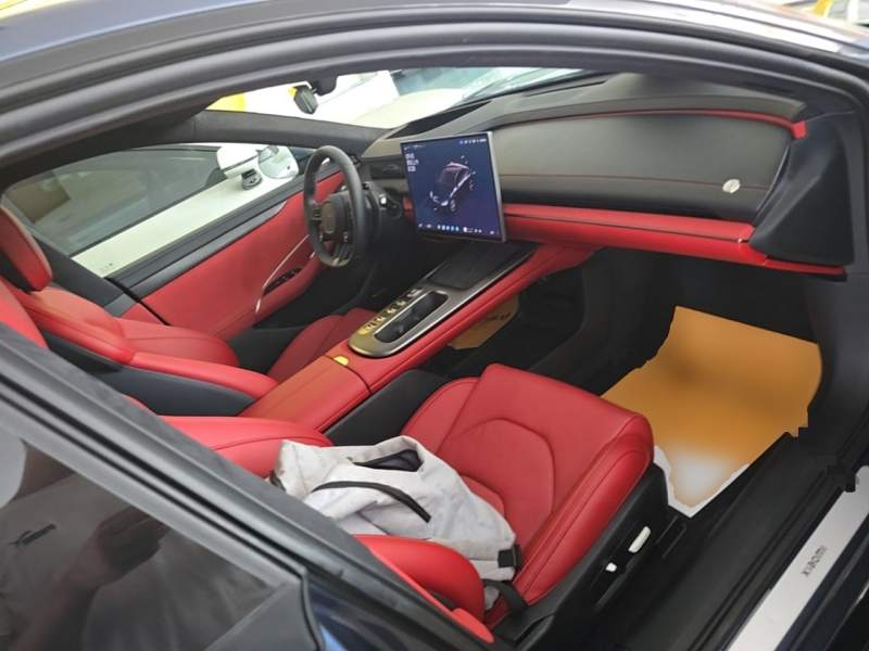 Used Xiaomi Auto SU7 2024 Four-Wheel Drive Ultra-Long Range Advanced Intelligent Driving Max Edition — 24