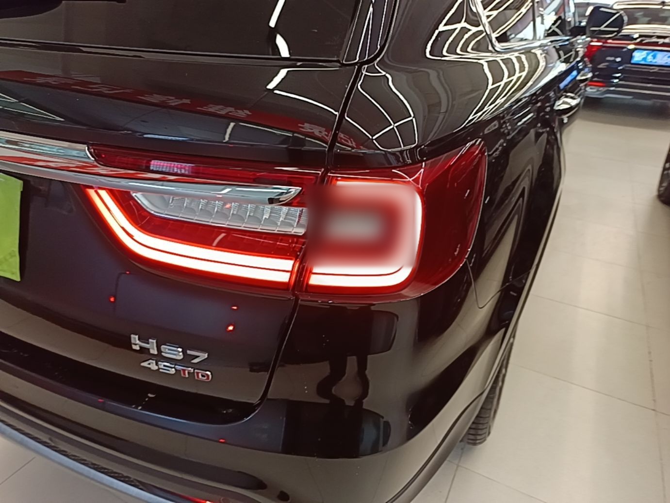 Hongqi HS7 2022 2.0T DCT Two-Wheel Drive Smart Connect Flagship Edition Seven Seats — снимка 9