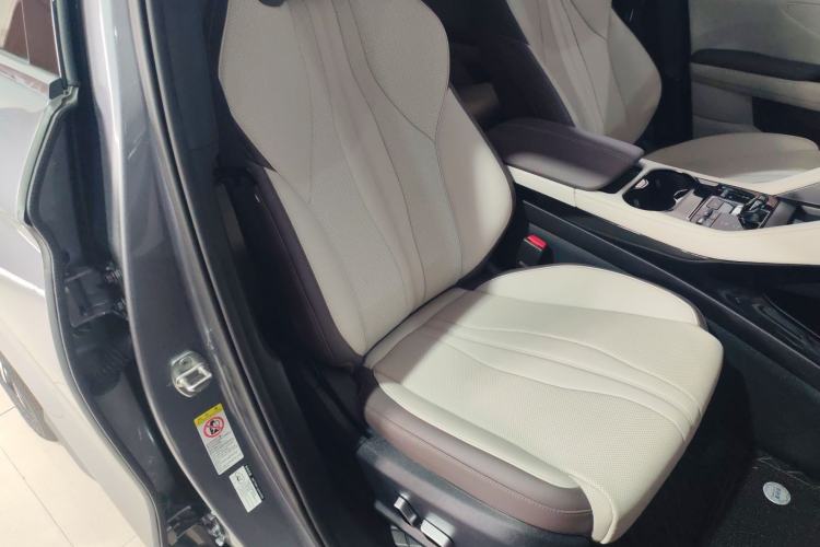 Used BYD Song PLUS New Energy 2025 EV Intelligent Driving Version 520km Premium Model Right Front Seat